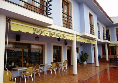 HOTEL LAS GLORIAS 